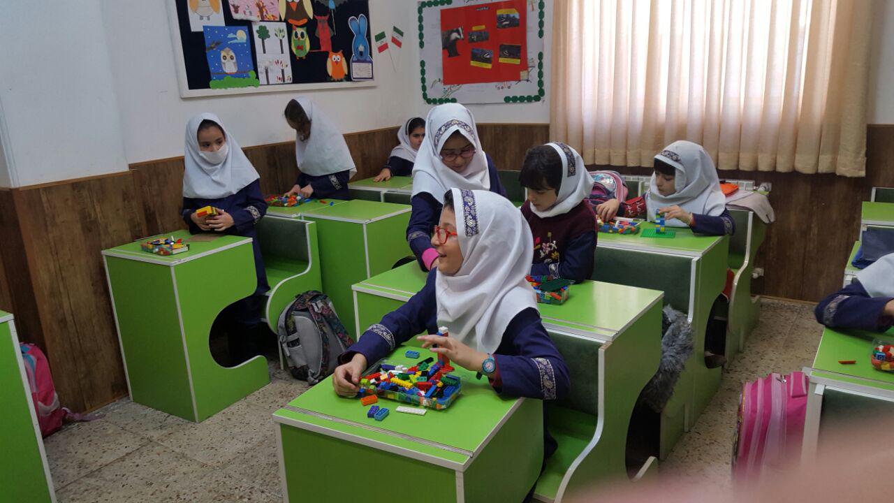 فعالیت های لگوی آموزشی دی ماه دانش آموزان باران اندیشه